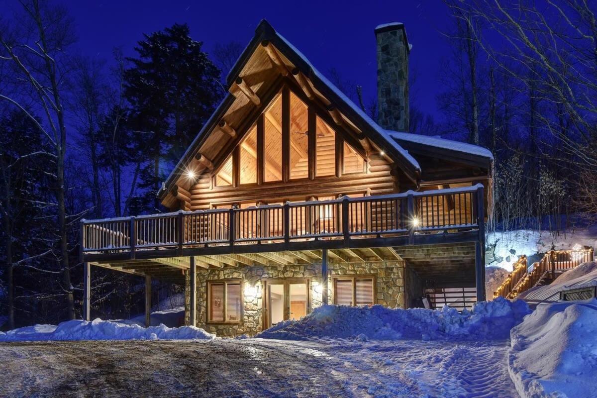 Chic Familiale, Relaxant Avec Spa En Montagnes Labelle Luaran gambar